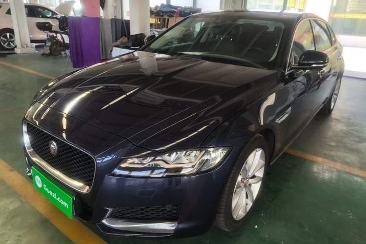 Used Jaguar XFL 2019 XFL 2.0T 250 PS Two-Wheel-Drive Luxury Edition Guazi used car, China used car export, Used car for sale, Used  cars, Cheapest cars for sale
