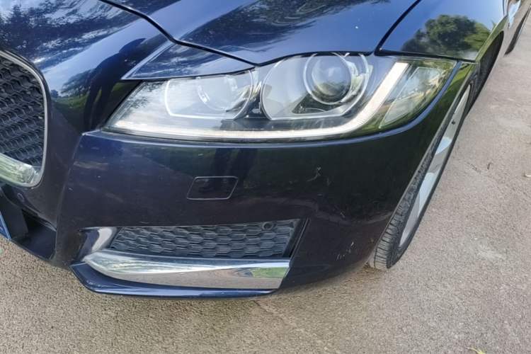 Used Jaguar XFL 2019 XFL 2.0T 200 PS Two-Wheel-Drive Elite Edition Left Front Headlight