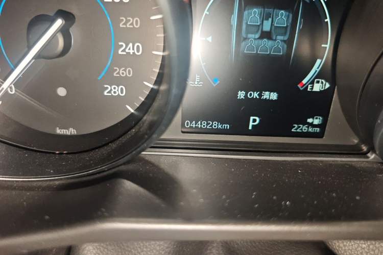 Used Jaguar XFL 2019 XFL 2.0T 200PS Two-Wheel-Drive Luxury Edition Odometer Close Up
