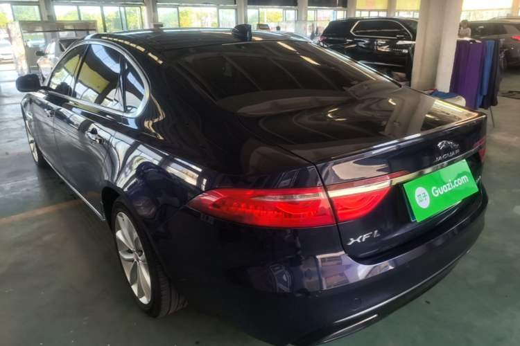 Used Jaguar XFL 2019 XFL 2.0T 250 PS Two-Wheel-Drive Luxury Edition Rear Left 45 Deg