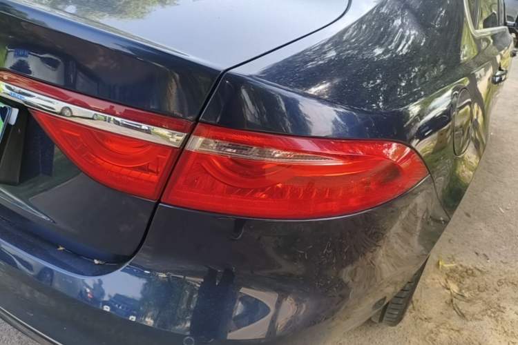 Used Jaguar XFL 2019 XFL 2.0T 200 PS Two-Wheel-Drive Elite Edition Right Rear Taillight