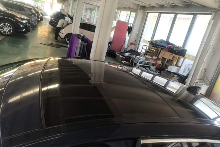 Used Jaguar XFL 2019 XFL 2.0T 250 PS Two-Wheel-Drive Luxury Edition Roof