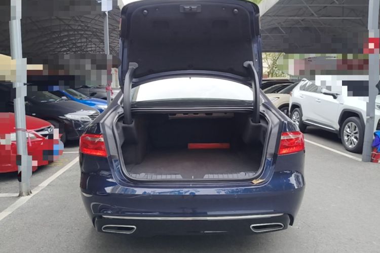 Used Jaguar XFL 2019 XFL 2.0T 200 PS Two-Wheel-Drive Elite Edition Trunk