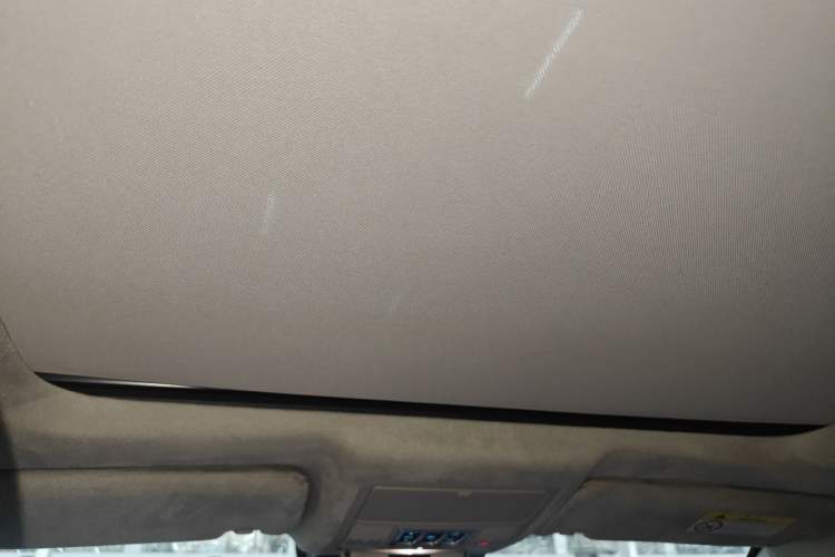 Used Jaguar XFL 2019 XFL 2.0T 250 PS Four-Wheel Drive Luxury Edition Headliner