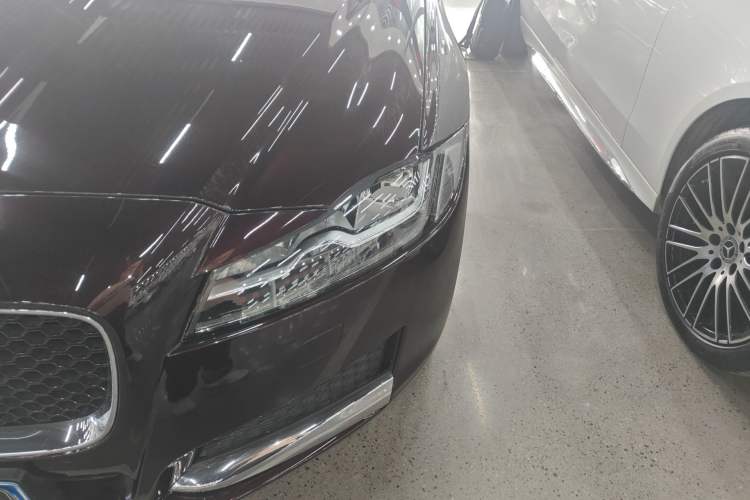 Used Jaguar XFL 2019 XFL 2.0T 250 PS Four-Wheel Drive Luxury Edition Left Front Headlight