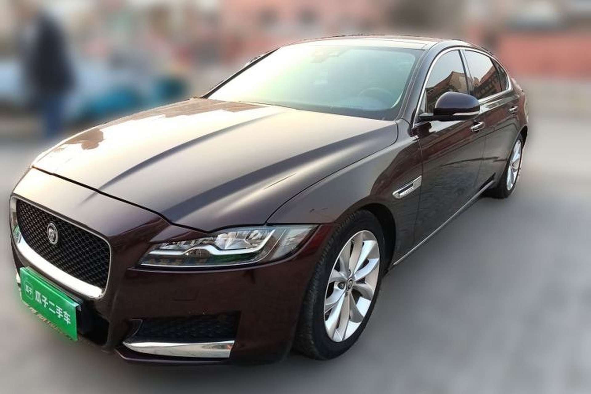 Used Jaguar XFL 2019 XFL 2.0T 250 PS Two-Wheel-Drive Luxury Edition Front Left 45 Deg
