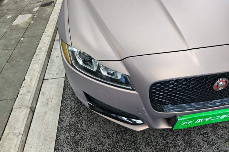 Used Jaguar XFL 2019 XFL 2.0T 200PS Two-Wheel-Drive Luxury Edition Right Front Headlight