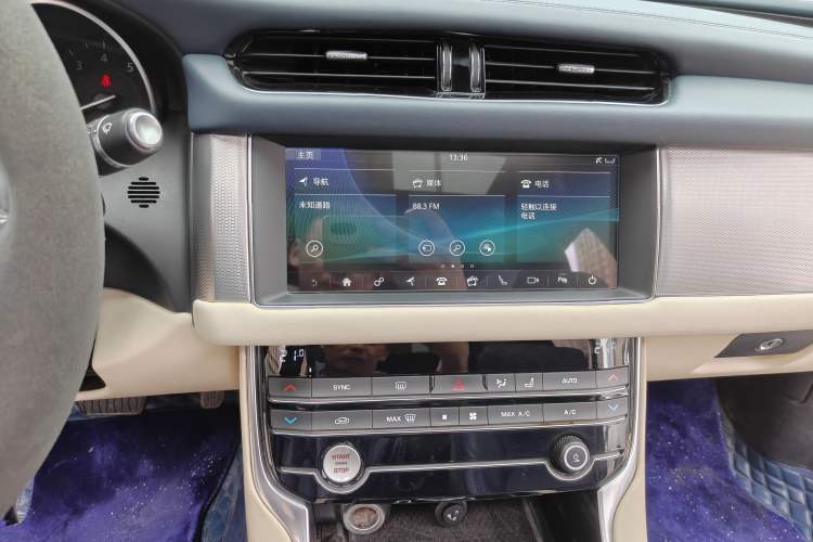 Used Jaguar XFL 2019 XFL 2.0T 200 PS Two-Wheel-Drive Elite Edition Audio And AC Panel