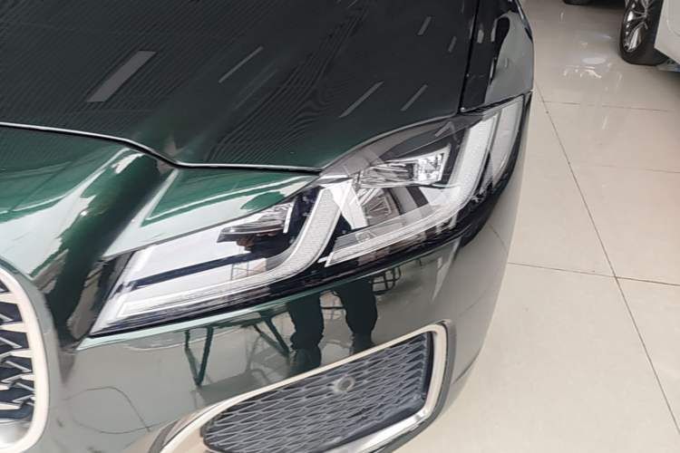 Used Jaguar XFL 2019 XFL 2.0T 200 PS Two-Wheel-Drive Elite Edition Left Front Headlight