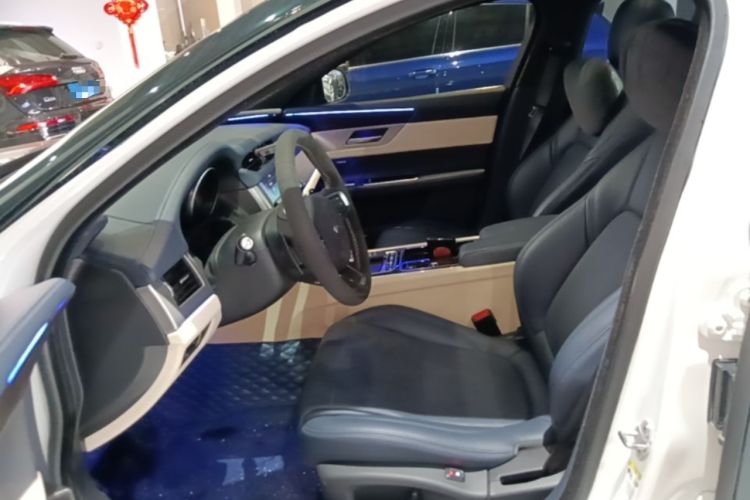 Used Jaguar XFL 2019 XFL 2.0T 200 PS Two-Wheel-Drive Elite Edition Left Front Seat