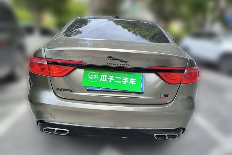 Used Jaguar XFL 2019 XFL 2.0T 250 PS Two-Wheel-Drive Luxury Edition Rear