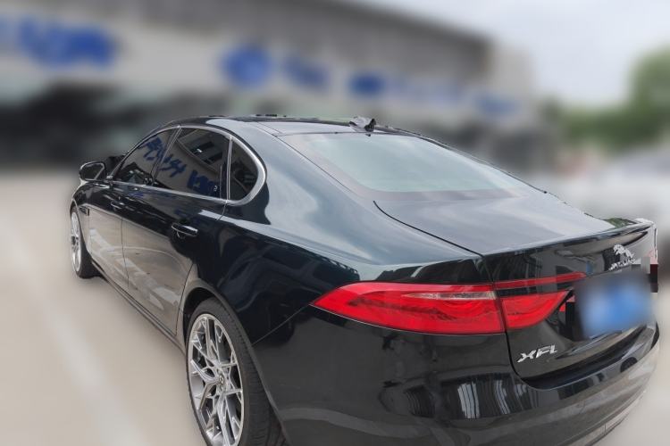 Used Jaguar XFL 2019 XFL 2.0T 200 PS Two-Wheel-Drive Elite Edition Rear Left 45 Deg
