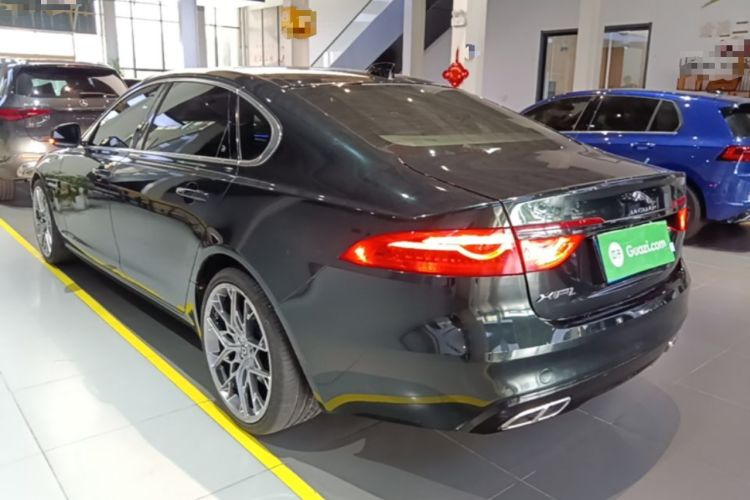 Used Jaguar XFL 2019 XFL 2.0T 200 PS Two-Wheel-Drive Elite Edition Rear Left 45 Deg