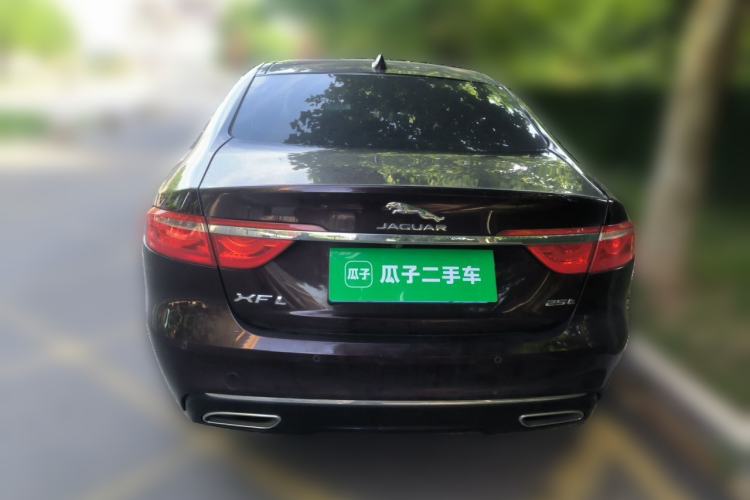 Used Jaguar XFL 2019 XFL 2.0T 250 PS Two-Wheel-Drive Luxury Edition Rear