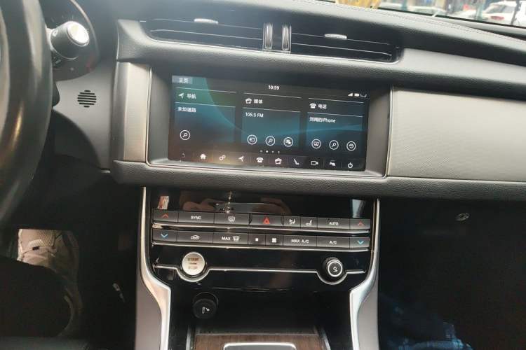 Used Jaguar XFL 2019 XFL 2.0T 200 PS Two-Wheel-Drive Elite Edition Audio And AC Panel