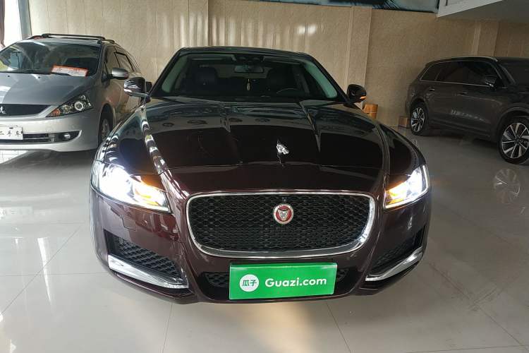 Used Jaguar XFL 2019 XFL 2.0T 200PS Two-Wheel-Drive Luxury Edition Exterior 1