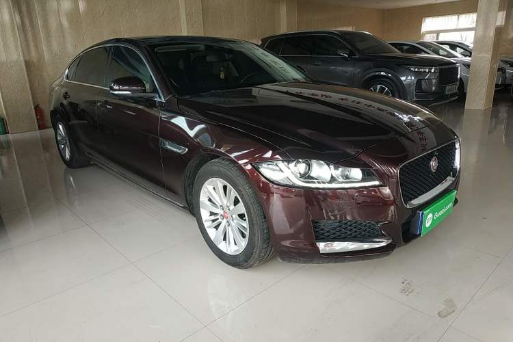 Used Jaguar XFL 2019 XFL 2.0T 200PS Two-Wheel-Drive Luxury Edition Exterior 2