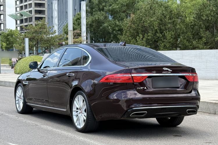 Used Jaguar XFL 2019 XFL 2.0T 300 PS Four-Wheel-Drive Luxury Edition Exterior 5