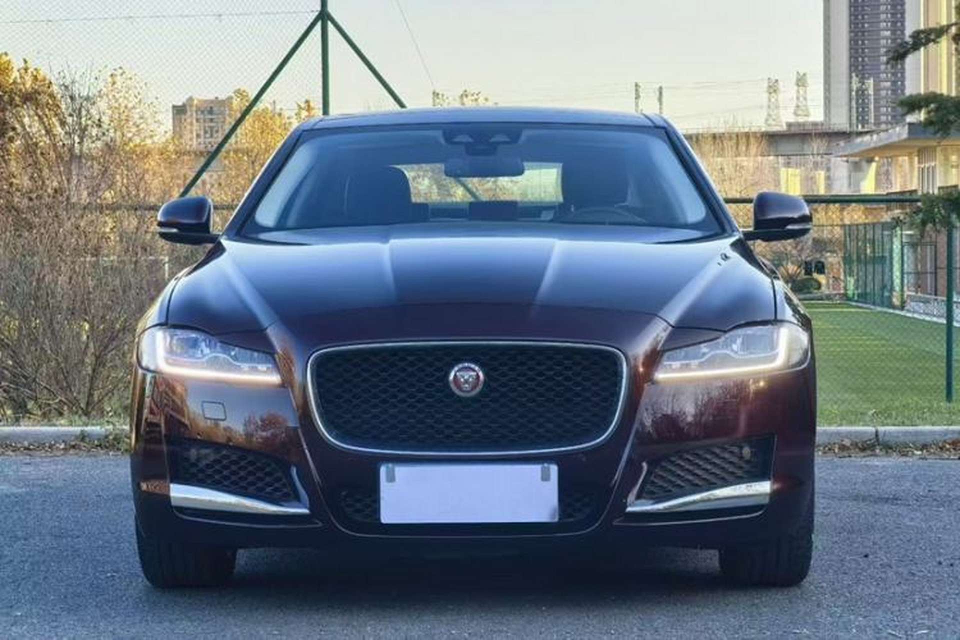Used Jaguar XFL 2019 XFL 2.0T 250 PS Two-Wheel-Drive Luxury Edition Exterior 5