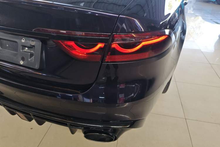 Used Jaguar XFL 2019 XFL 2.0T 250 PS Two-Wheel-Drive Luxury Edition Exterior 6