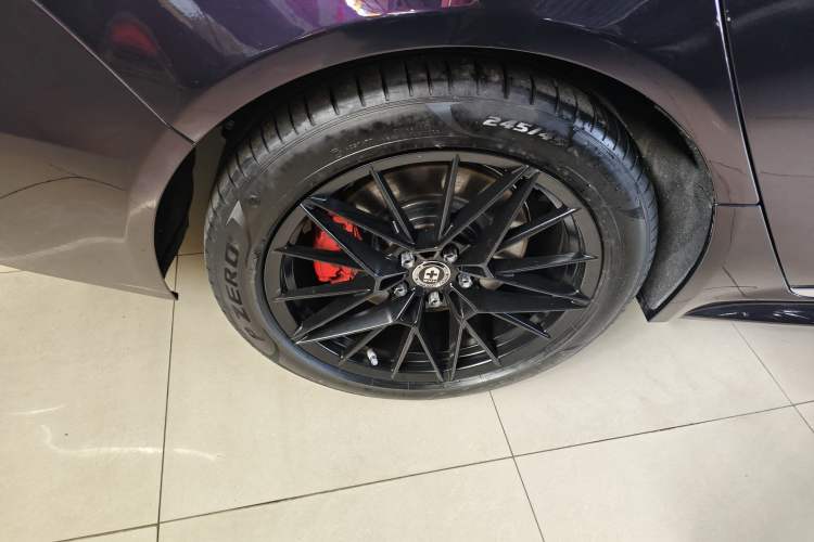 Used Jaguar XFL 2019 XFL 2.0T 250 PS Two-Wheel-Drive Luxury Edition Exterior 8