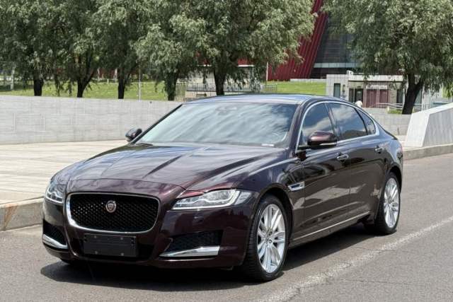 Used Jaguar XFL 2019 XFL 2.0T 300 PS Four-Wheel-Drive Luxury Edition