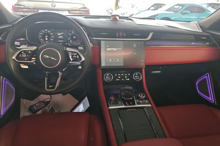 Used Jaguar XFL 2019 XFL 2.0T 250 PS Two-Wheel-Drive Luxury Edition Interior 2