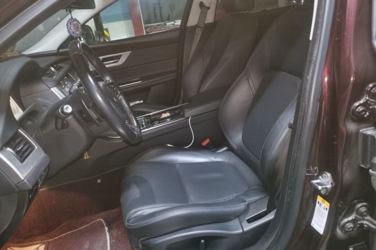 Used Jaguar XFL 2019 XFL 2.0T 250 PS Two-Wheel-Drive Luxury Edition Left Front Seat