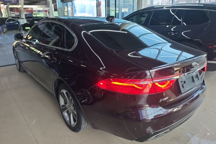 Used Jaguar XFL 2019 XFL 2.0T 200 PS Two-Wheel-Drive Elite Edition Rear Left 45 Deg