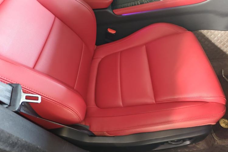 Used Jaguar XFL 2019 XFL 2.0T 250 PS Two-Wheel-Drive Luxury Edition Right Front Seat