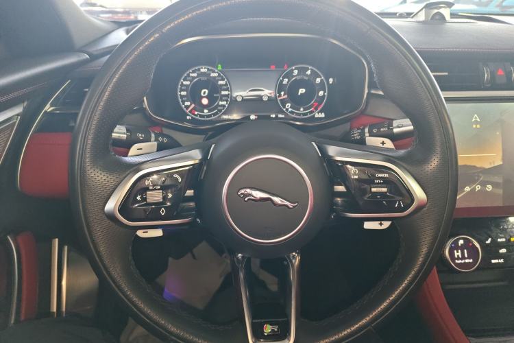Used Jaguar XFL 2019 XFL 2.0T 250 PS Two-Wheel-Drive Luxury Edition Steering Wheel