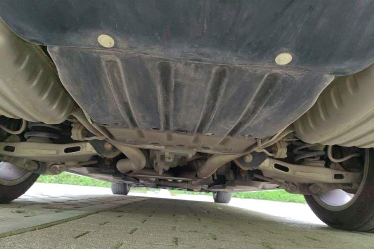 Used Jaguar XFL 2019 XFL 2.0T 200 PS Two-Wheel-Drive Elite Edition Chassis Rear