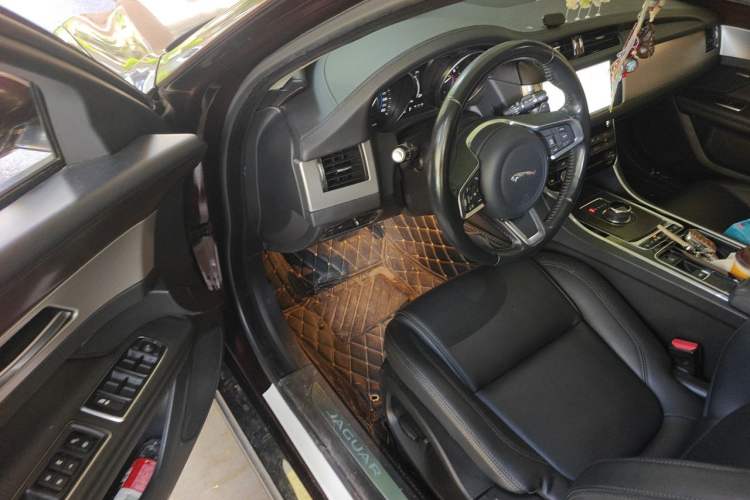 Used Jaguar XFL 2019 XFL 2.0T 200 PS Two-Wheel-Drive Elite Edition Driver Seat