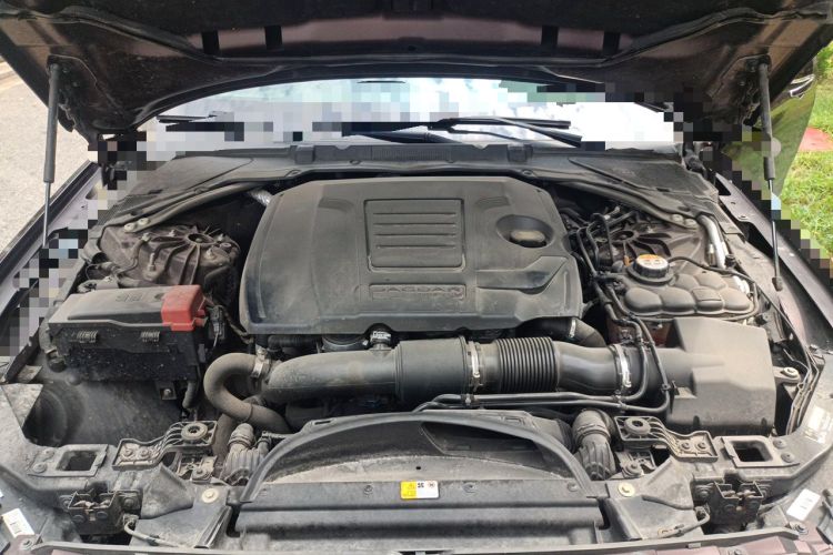 Used Jaguar XFL 2019 XFL 2.0T 250 PS Two-Wheel-Drive Luxury Edition Engine Bay