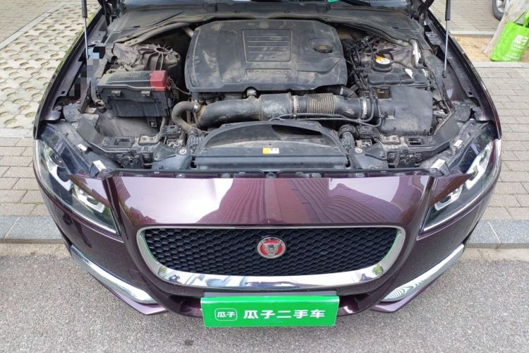 Used Jaguar XFL 2019 XFL 2.0T 200 PS Two-Wheel-Drive Elite Edition Engine Bay