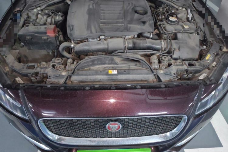 Used Jaguar XFL 2019 XFL 2.0T 200 PS Two-Wheel-Drive Elite Edition Engine Bay