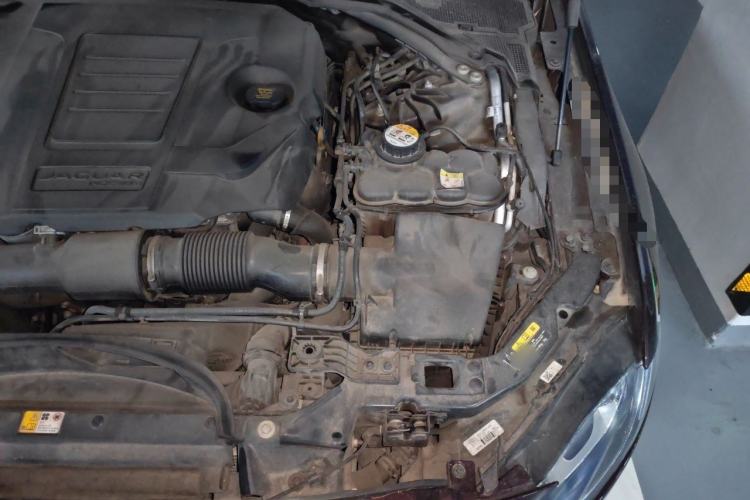 Used Jaguar XFL 2019 XFL 2.0T 200 PS Two-Wheel-Drive Elite Edition Engine Bay Left