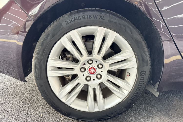 Used Jaguar XFL 2019 XFL 2.0T 250 PS Four-Wheel Drive Luxury Edition Exterior 1