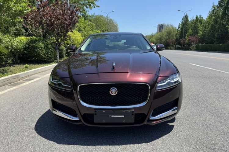 Used Jaguar XFL 2019 XFL 2.0T 250 PS Two-Wheel-Drive Luxury Edition Exterior 1