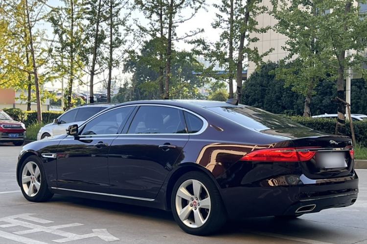 Used Jaguar XFL 2019 XFL 2.0T 200 PS Two-Wheel-Drive Elite Edition Exterior 4