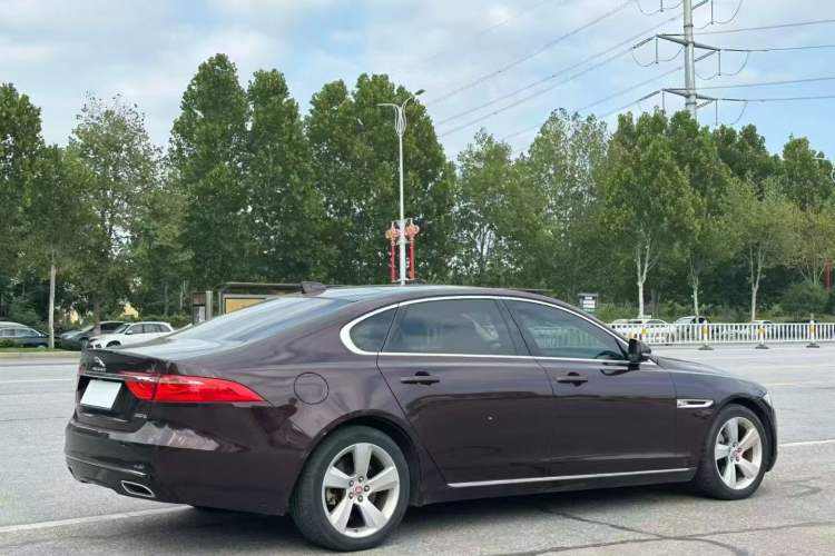Used Jaguar XFL 2019 XFL 2.0T 200 PS Two-Wheel-Drive Elite Edition Exterior 5