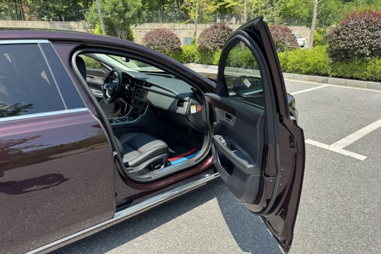 Used Jaguar XFL 2019 XFL 2.0T 200 PS Two-Wheel-Drive Elite Edition Exterior 6
