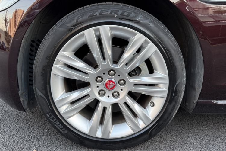 Used Jaguar XFL 2019 XFL 2.0T 250 PS Four-Wheel Drive Luxury Edition Exterior 7