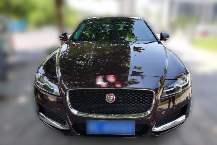 Used Jaguar XFL 2019 XFL 2.0T 250 PS Two-Wheel-Drive Luxury Edition Front