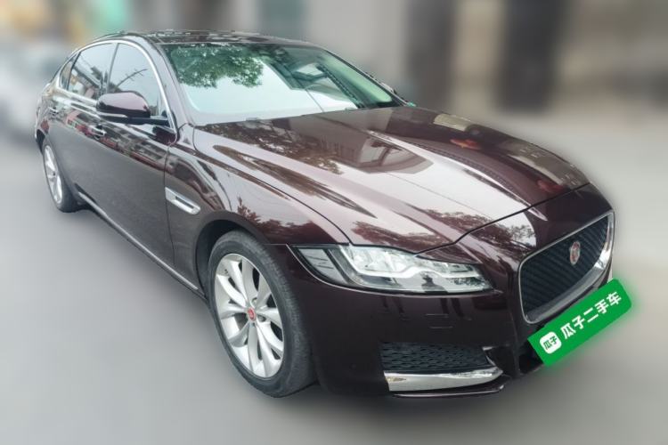Used Jaguar XFL 2019 XFL 2.0T 250 PS Two-Wheel-Drive Luxury Edition Front Right 45 Deg