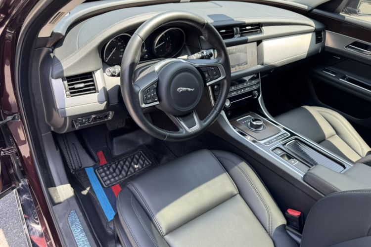 Used Jaguar XFL 2019 XFL 2.0T 200 PS Two-Wheel-Drive Elite Edition Interior 7