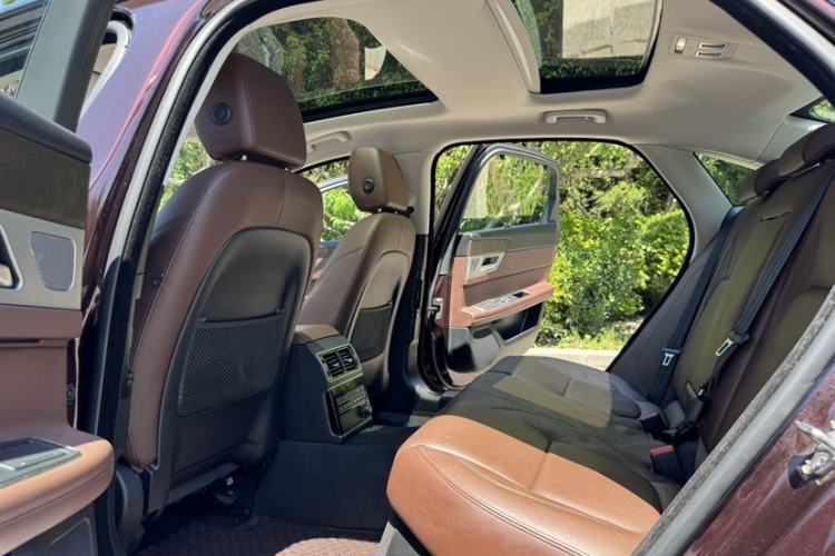 Used Jaguar XFL 2019 XFL 2.0T 250 PS Two-Wheel-Drive Luxury Edition Interior 7