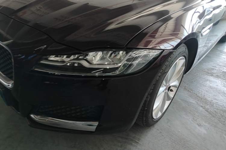 Used Jaguar XFL 2019 XFL 2.0T 250 PS Two-Wheel-Drive Luxury Edition Left Front Headlight
