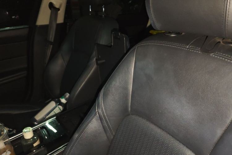 Used Jaguar XFL 2019 XFL 2.0T 250 PS Two-Wheel-Drive Luxury Edition Left Front Seat