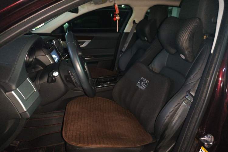 Used Jaguar XFL 2019 XFL 2.0T 200 PS Two-Wheel-Drive Elite Edition Left Front Seat